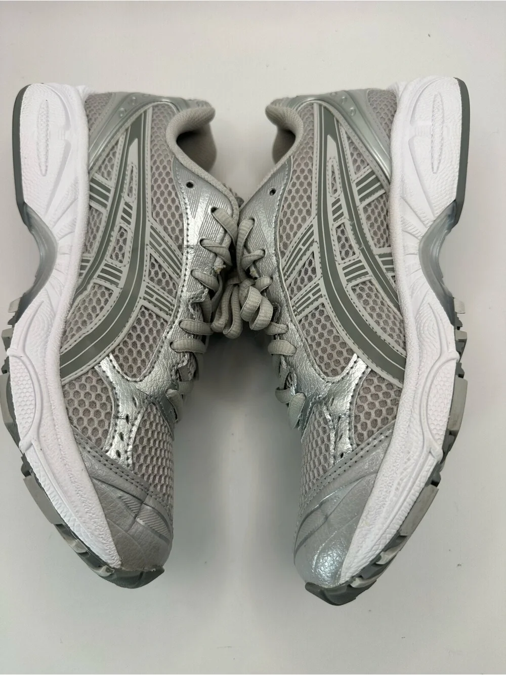 ASICS GEL-Kayano 14 Women’s Running Shoes Cloud Grey Clay Grey Size 8 Sneakers